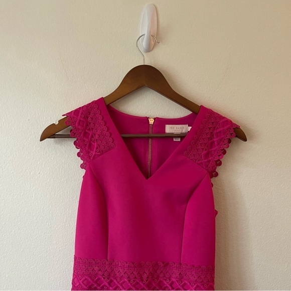 Ted Baker Elayna Tiered Pink Lace Sleeveless V-Neck Mini Bright Skater Dress - Picture 6 of 6